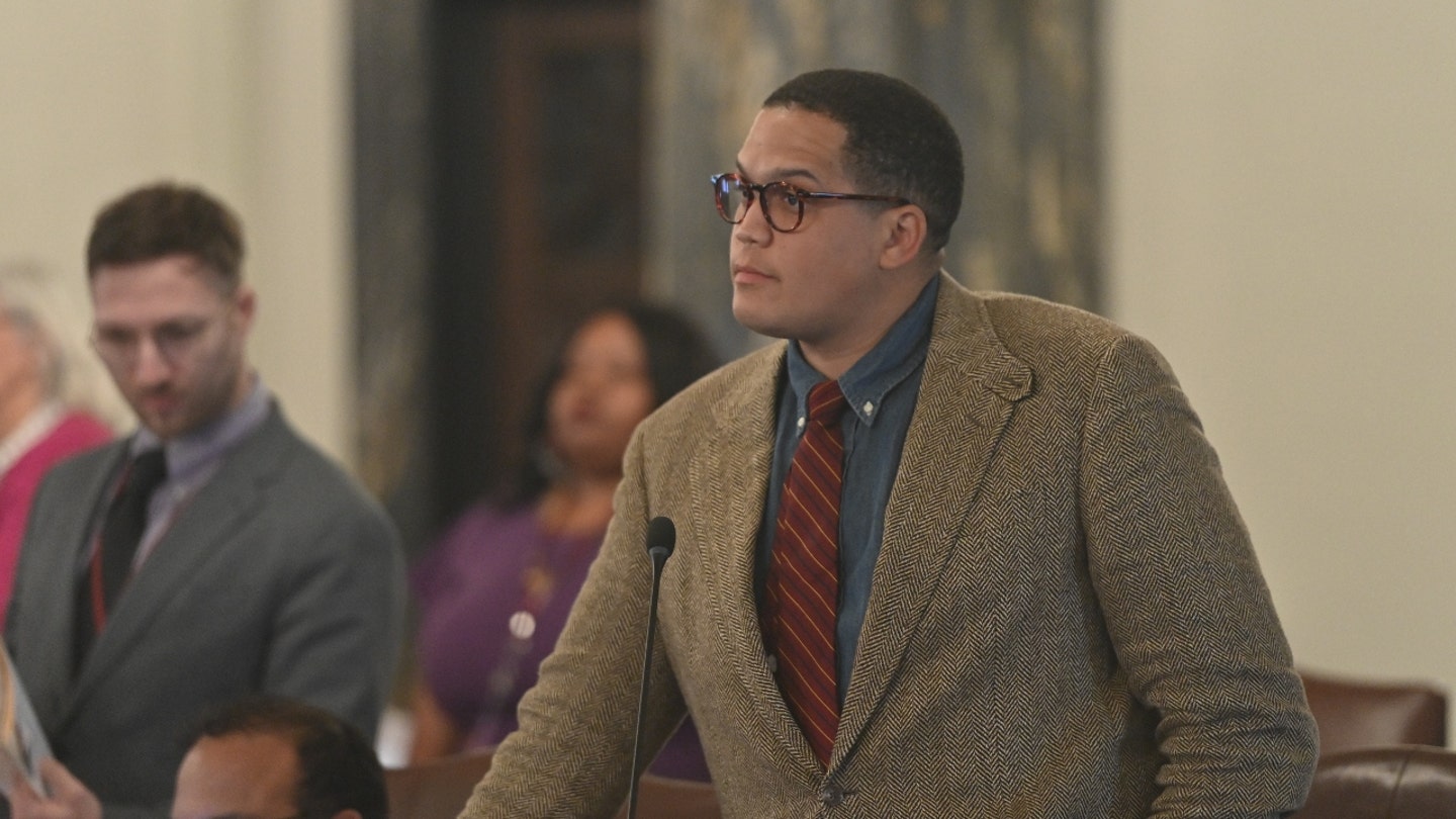 Illinois Lawmakers Aim to Change